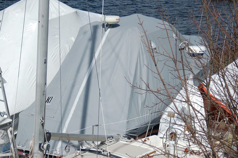 Albin 32 - Winter Cover