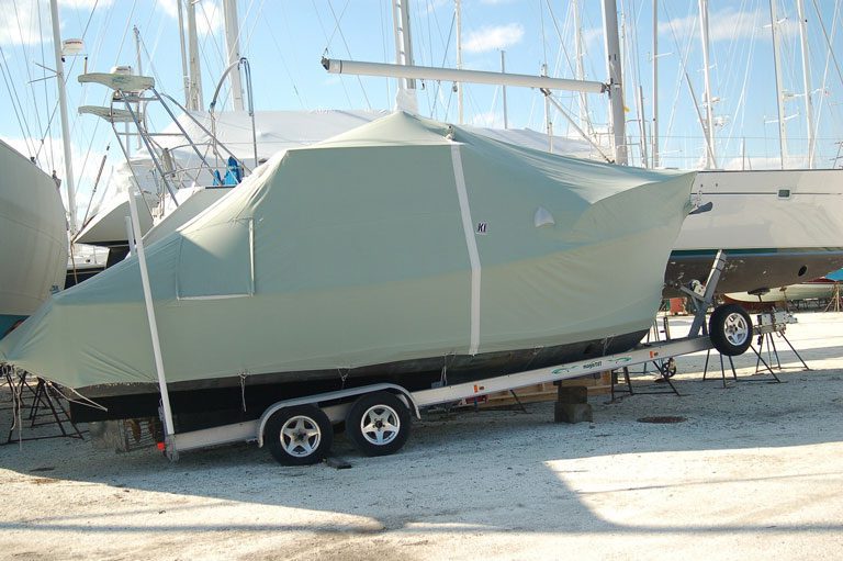 Albin 28 - Winter Cover