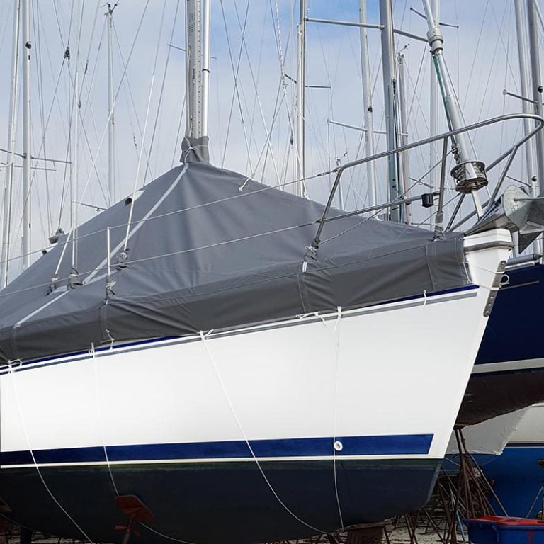 Catalina 350 MKII - Boom Tent Winter Cover