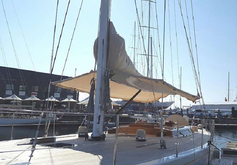 Sailing Yacht Heroina