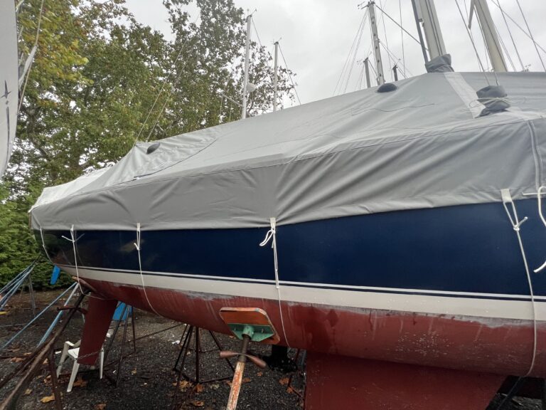 Harbor 25 - Boom Tent Winter Cover - Image 2