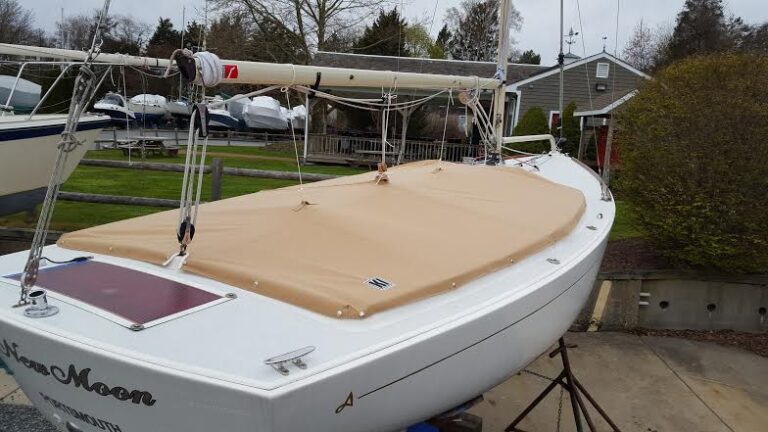 Alerion Express 20 Cockpit cover