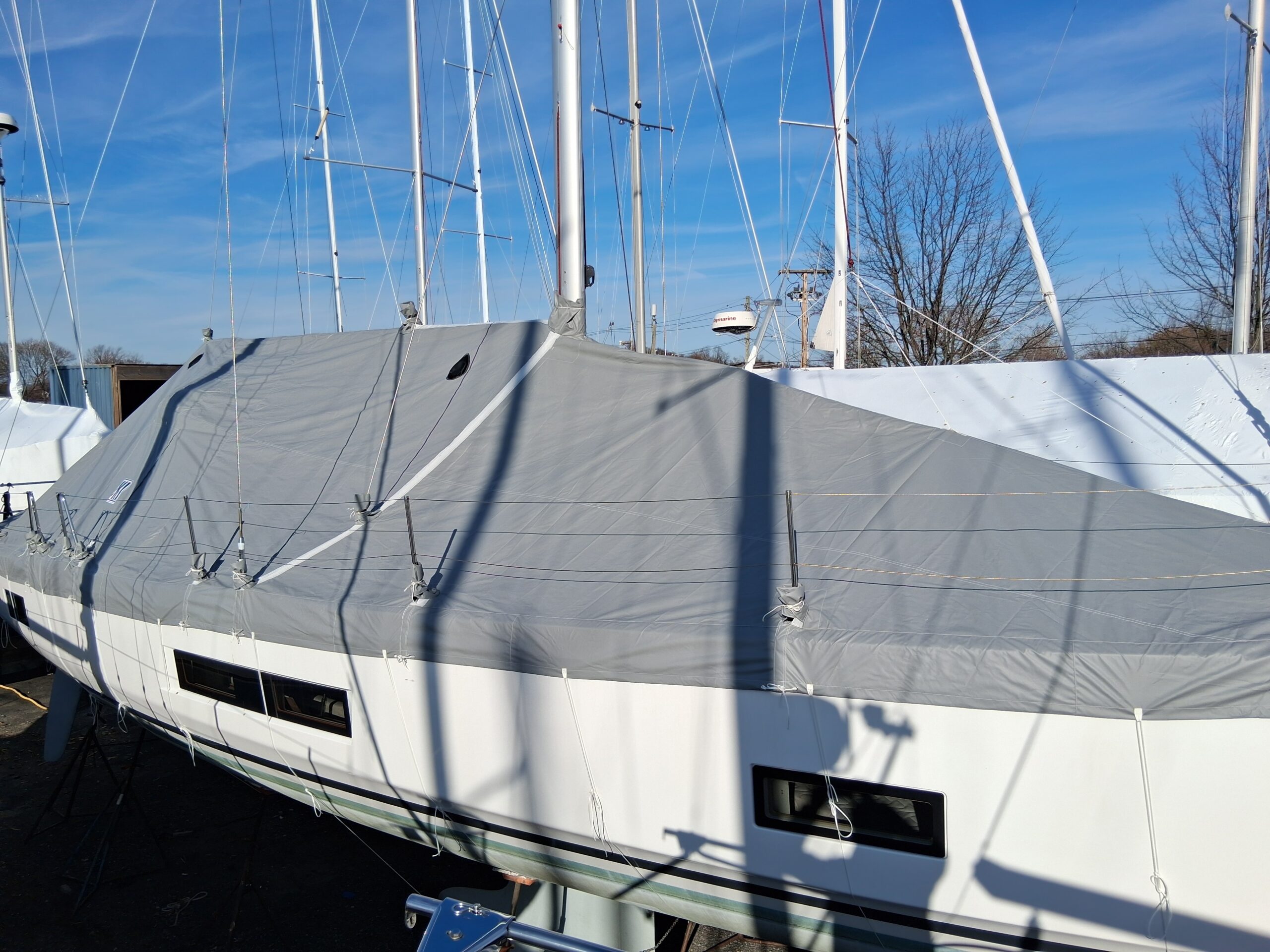 Beneteau Oceanis 461 Boom Tent Winter Cover - Image 2